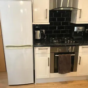  Apartment Cozy With Private Garden And Bbq United Kingdom