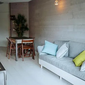 https://martine-thomas-santa-lucia.fr-provencehotel.com