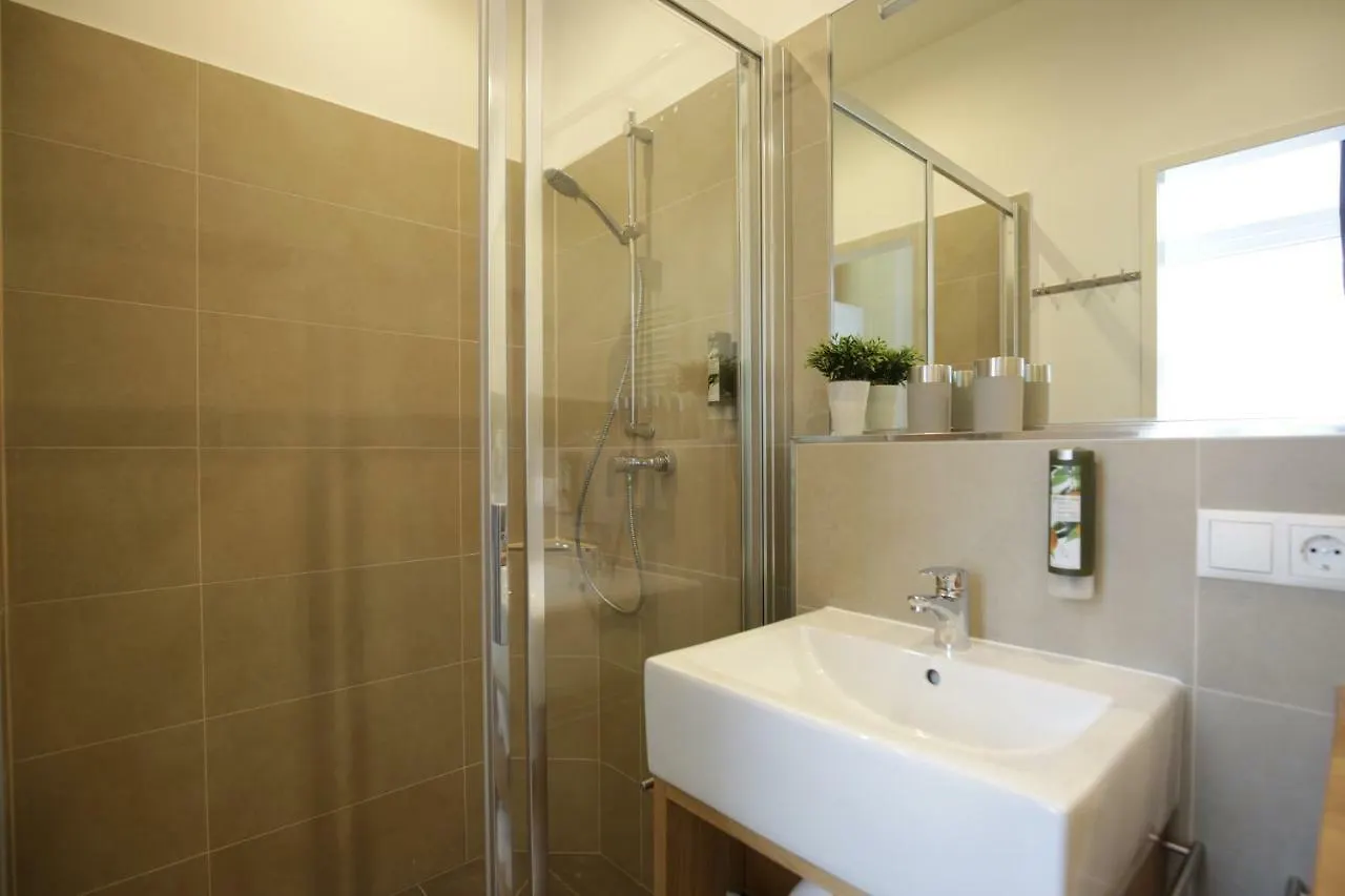 Vienna Gold Apartments - Contactless Check In