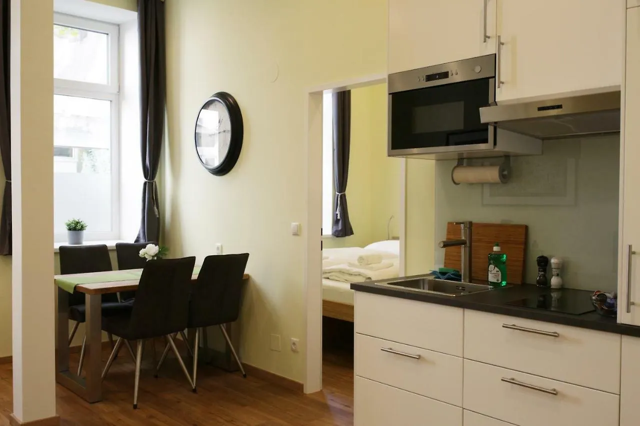 Vienna Gold Apartments - Contactless Check In