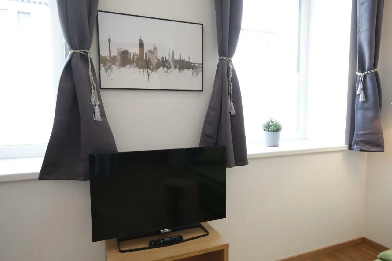 Vienna Gold Apartments - Contactless Check In