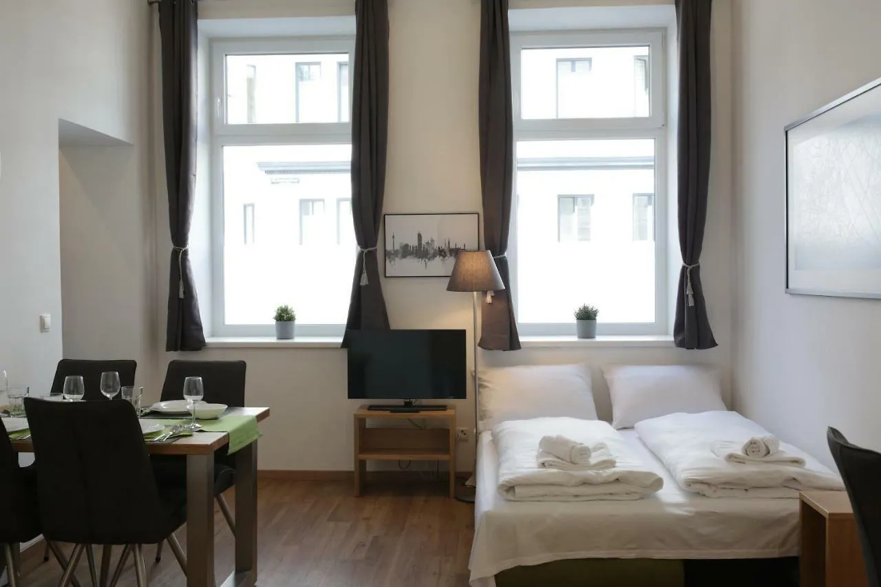 Vienna Gold Apartments - Contactless Check In